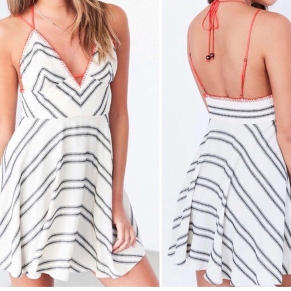 Ecoté Urban Outfitters sundress